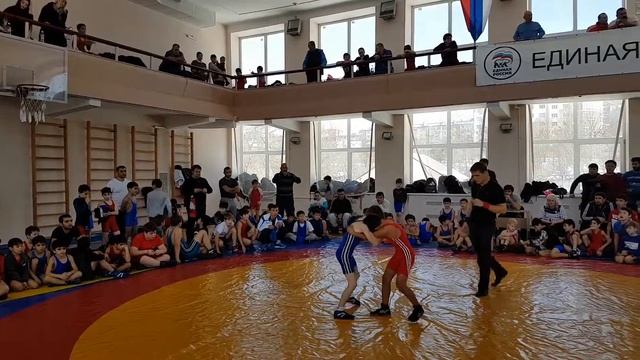 Борец Ильяс Дакаев. Нохчийчоь. 26 кг., 2009г. смотреть онлайн