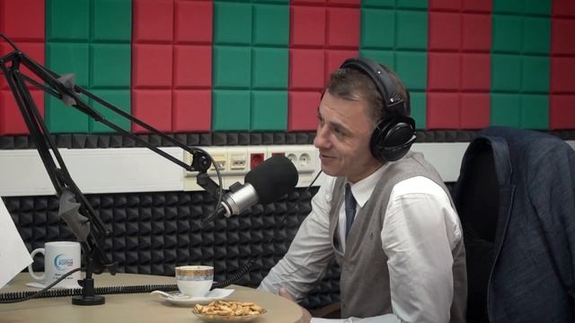 "Вам слово! С Ириной Волк". Новый выпуск. Милицейская во смотреть онлайн