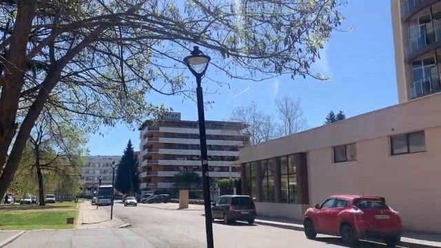 Медицинское страхование и поиски семейного врача в Бо смотреть онлайн