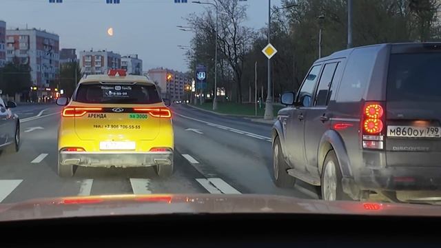 Разбили очки. Облили кофе. Работа в ночь в Яндекс такси смотреть онлайн