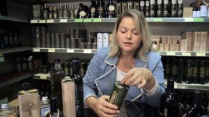 Как открывать оливковое масло | 16+