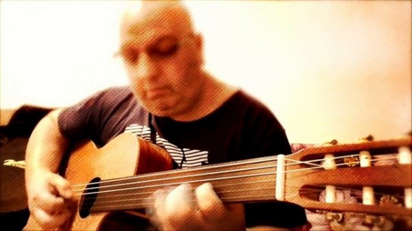 Акустическая безладовая гитара 🎸
(Fretless acoustic guitar)
#ivan #drakaliev #composer #performer