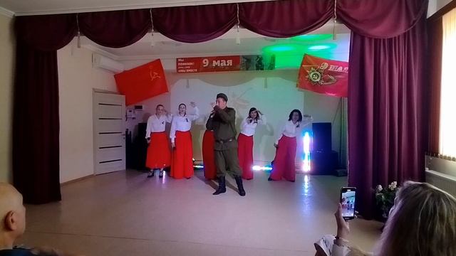 Театрализованная концертная программа "Не обрывайте с прошлым нить" 09.05.2025 смотреть онлайн