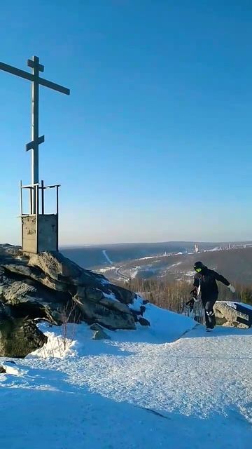 Копить нужно не деньги... #путешествия #россия #урал #short смотреть онлайн