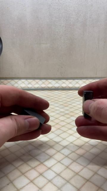 Почему магниты притягиваются или отталкиваются смотреть онлайн