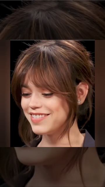 МОДНЫЕ ЖЕНСКИЕ СТРИЖКИ смотреть онлайн