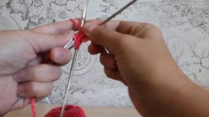 Вязание спицами: как начать шапку с верхушки?