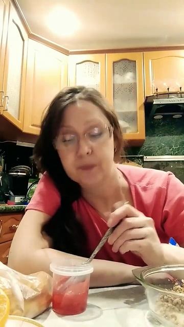 с мужем поболтали за ужином, после работы... семейный б? смотреть онлайн