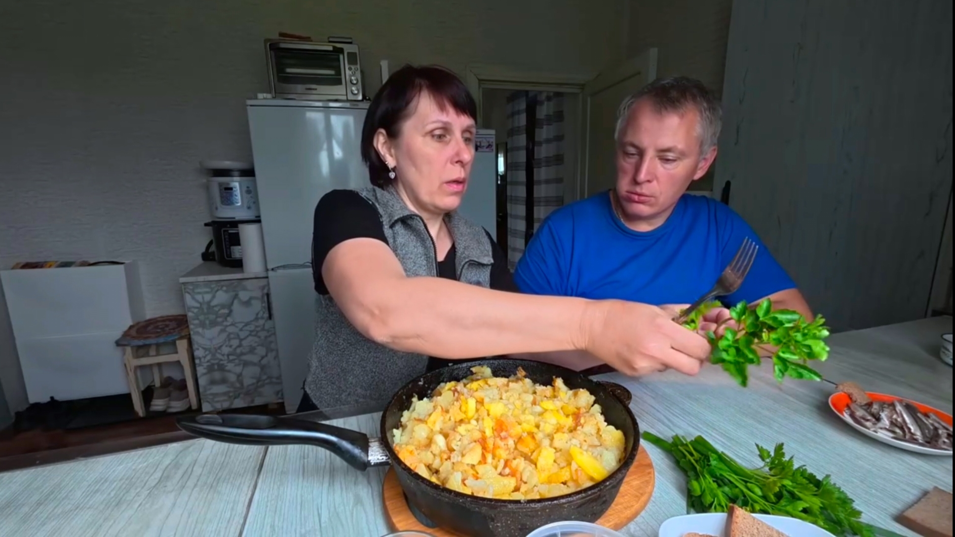 Это не дело. Муж приготовил поесть смотреть онлайн