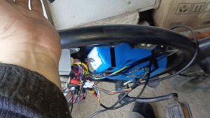 Электровелик не едет , не реагирует на ручку газа.