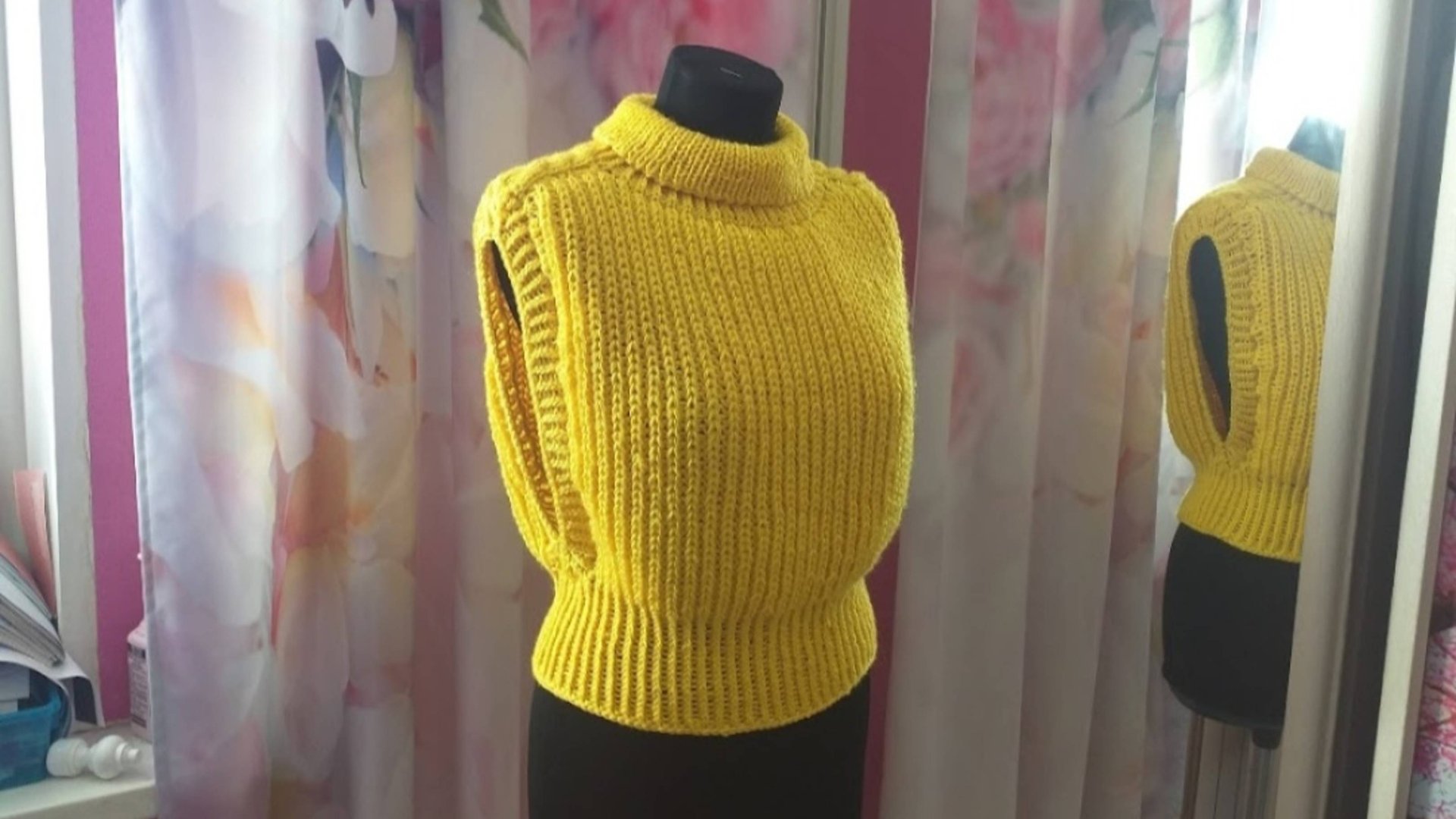 ШИКАРНЫЙ ЖИЛЕТ!!!СВЯЗАН СВЕРХУ СПИЦАМИ смотреть онлайн