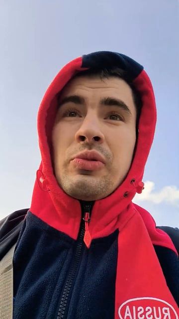 интересно есть-то такие люди смотреть онлайн