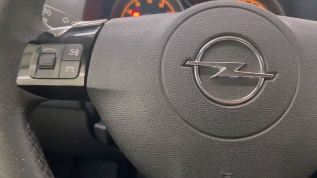 Мини обзор. Opel Astra. 2012 смотреть онлайн