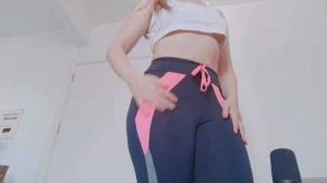 Vick asmr legging scratching