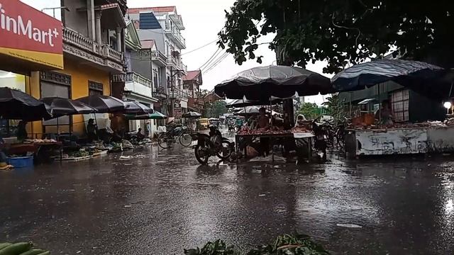 Невестка лишь улыбнулась и несколькими словами поста?