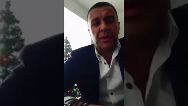 Стих про Новый Год Медведев исполнил смотреть онлайн