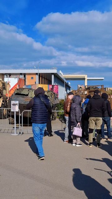 техника НАТО в центре Питера смотреть онлайн