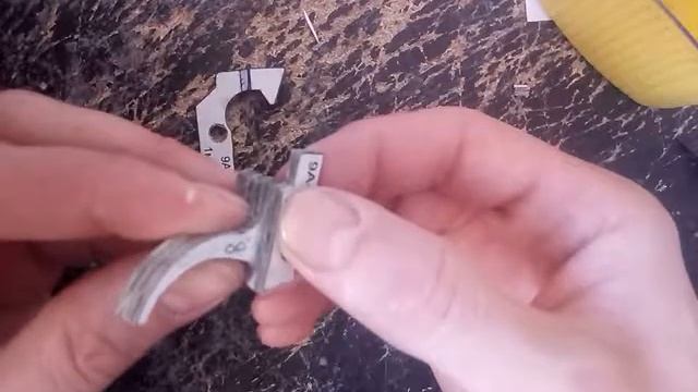 DIY Автомат Калашникова акс-у 74 из бумаги ч 5 смотреть онлайн