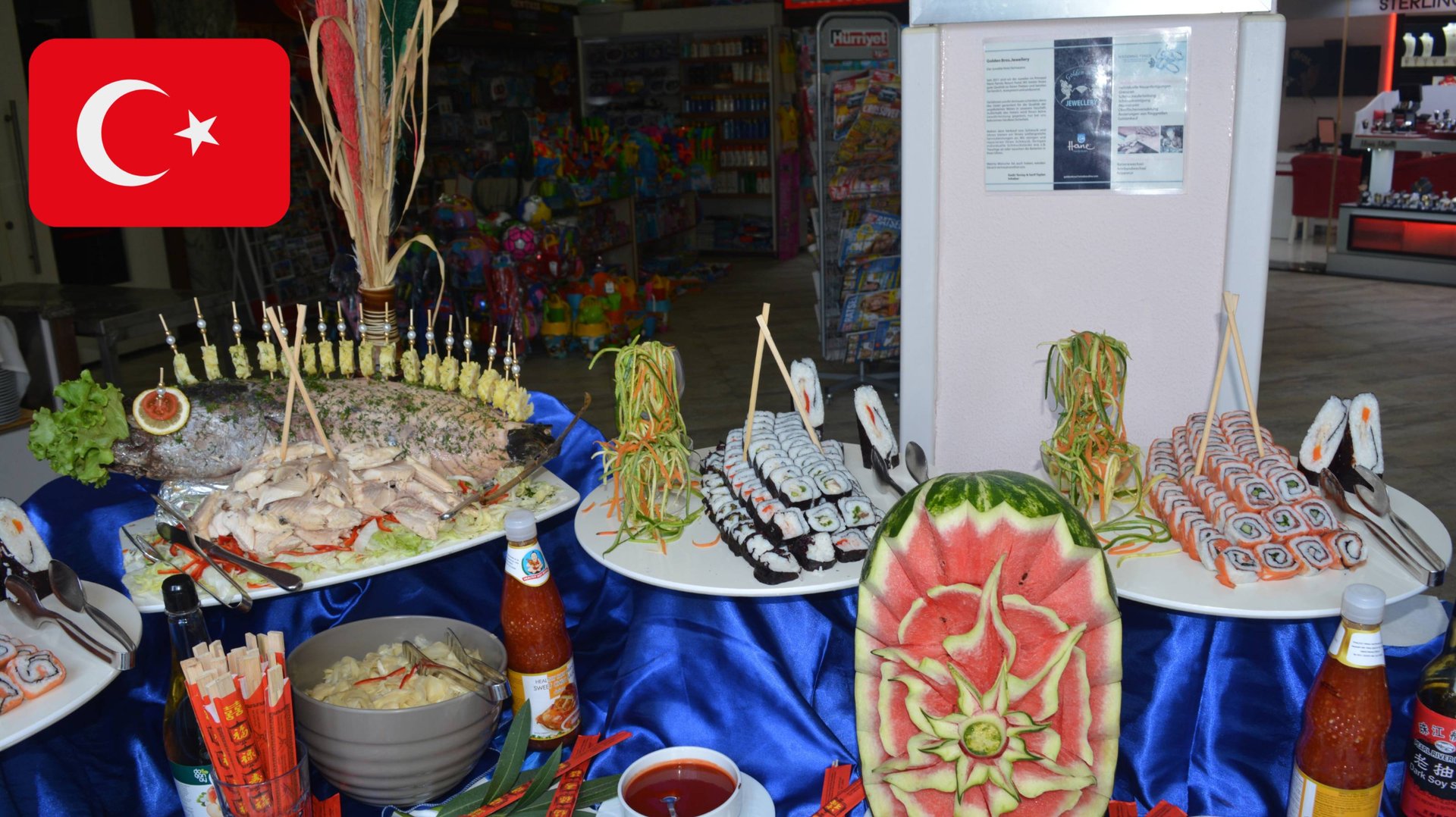 Морепродукты на ужин, в отеле Primasol Hane Family Resort. Турция. Сиде. Август 2019 смотреть онлайн