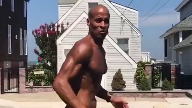 ДЭВИД ГОГГИНС_ЭТА РЕЧЬ ПРОБИРАЕТ ДО МУРАШЕК _ Мотивация для жизни!