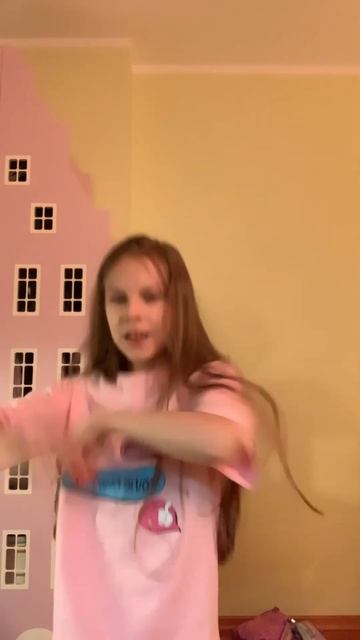 Говорят что есть две версии этого тренда #dance #вечер #по смотреть онлайн