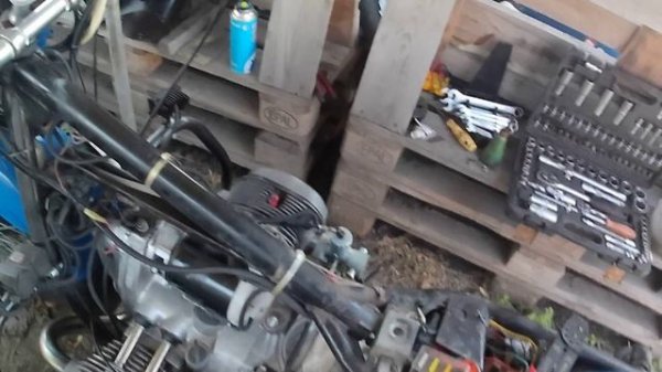 Окончательная сборка. Первый запуск мотора мотоцикла урал