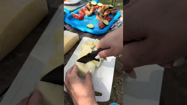 ГОТОВЛЮ ХАЧАПУРИ НА МАНГАЛЕ!!! смотреть онлайн