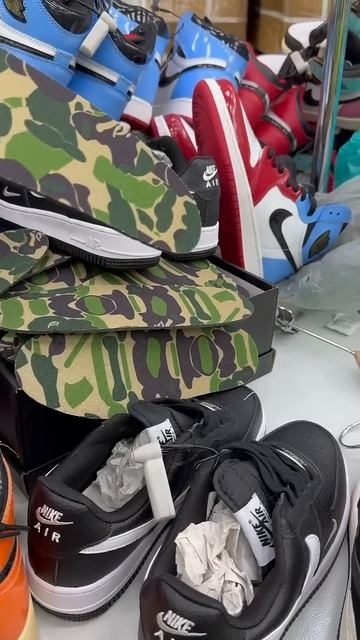 Друзья смотрите какие люксы есть в наличии смотреть онлайн