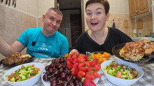 Мукбанг ОТМЕТИЛИ начало ДАЧНОГО сезона) РАСКАЛОЛАСЬ КУДА намылились Праздничный семейный ужин Россия