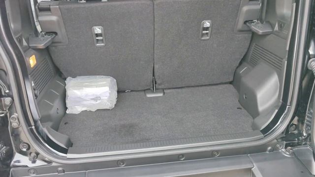 Новый Suzuki Jimny действительно стоит денег?