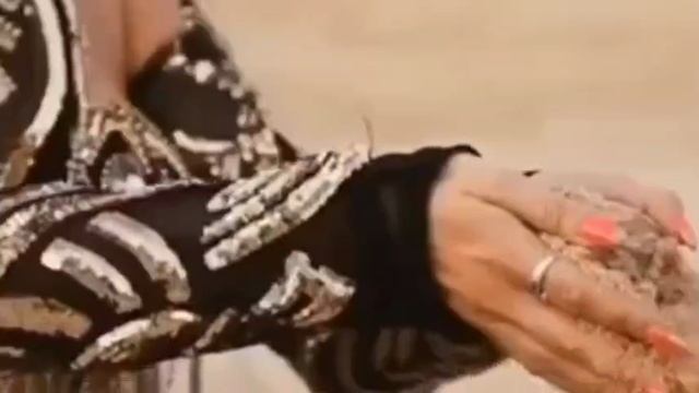 Арабская песня, Habibi смотреть онлайн