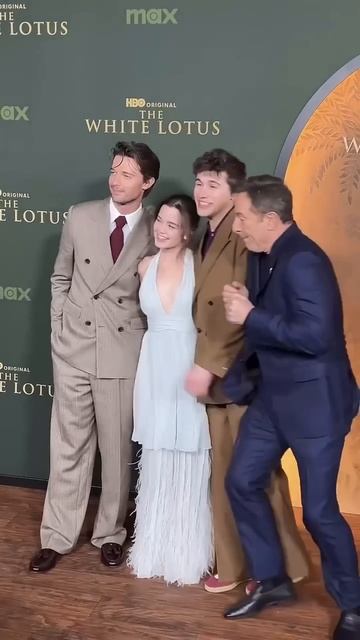 Какие профессии подходят людям с Солнцем в центре формулы души, смотри бесплатные уроки на канале⬇️ смотреть онлайн