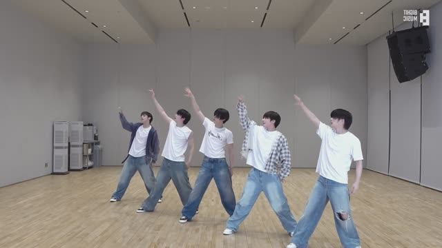 TXT - Love Language Dance Practice MIRRORED смотреть онлайн