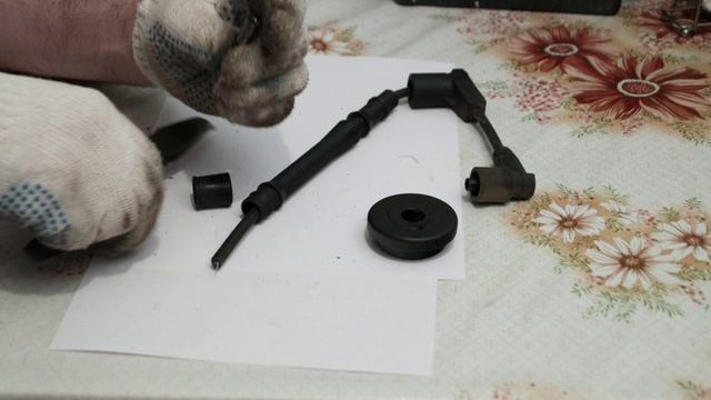 ЗМЗ 406 Ремонт высоковольтного провода свечной колпачок смотреть онлайн