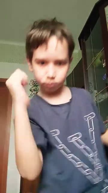 Слишком толстый мальчик так устал быть жырным minecraft зв смотреть онлайн