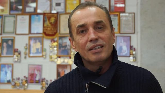 Поздравь-ТВ.Брыкин Эдуард. Поздравления для Яны. смотреть онлайн