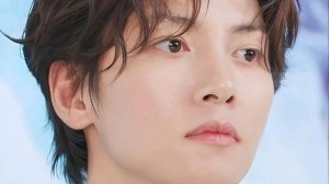 Чжи Чан Ук🌟 Инопланетное сияние🌟