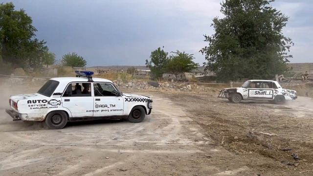 АВТО БОИ | СОЖГЛИ МАШИНУ смотреть онлайн