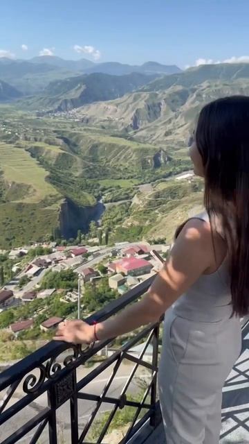 Я путешествую там где есть горы 🏔️💕 Сочи 🪄Абхазия? смотреть онлайн