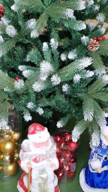 Искусственная елка "Рождественская" смотреть онлайн