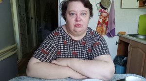 Хорошо иметь голубые глаза 💙 надеваешь розовые очки 🤓 и всё становится фиолетово 👍