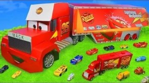 Игрушки Тачки 3 с Молнией Маккуином мультики для детей