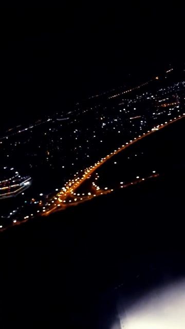 Ночная Москва из иллюминатооа самолёта✈Рейс: Москва-? смотреть онлайн