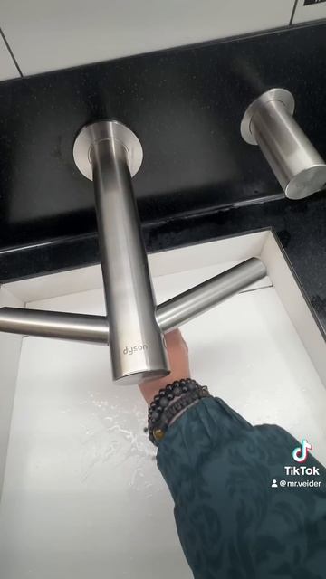 Фен Dyson #dyson #феныч #dysonairwrap #dysonv11 #волосы #плойка #друзья # смотреть онлайн