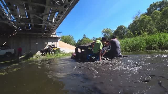 OFF-ROAD Испытания нового боевого коня на жестком бездорожье смотреть онлайн