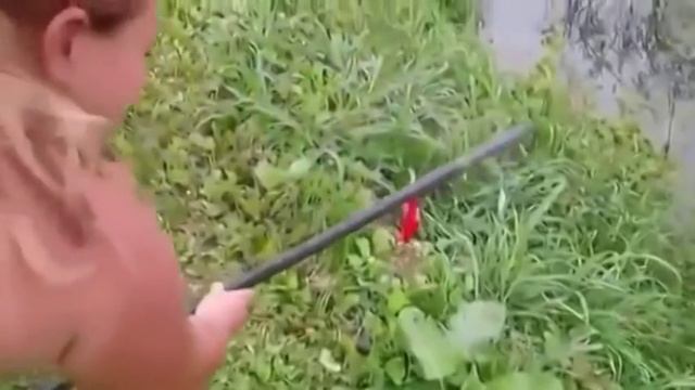 Прикололись над другом на рыбалке ))) смотреть онлайн