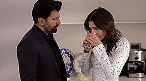 Вся Турция плачет, Махассин Мерабет ушла. Личная жизьн Махассин Марбет. Биография.