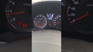 хендай акцент 2014 мигает лампочка АКБ