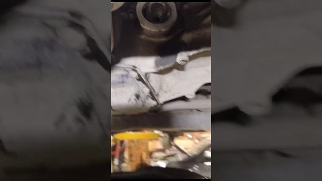 Hyundai Solaris плановое ТО, проверка уровня масла в Акпп и за