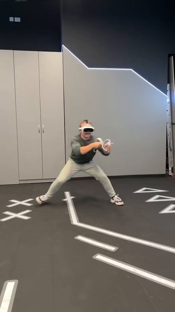 Чем заняться на школьных каникулах? #mirvr #shorts